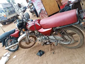 Bajaj Boxer 100 2017 Red