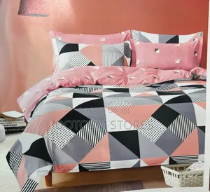 Floral-Patterned Duvet Set