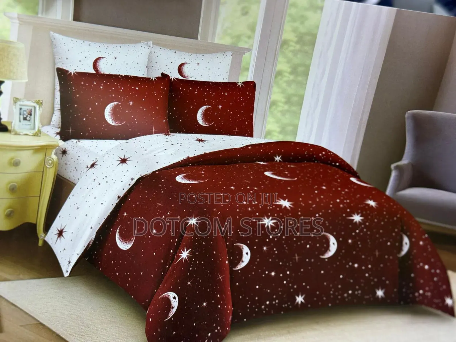 Floral-Patterned Duvet Set