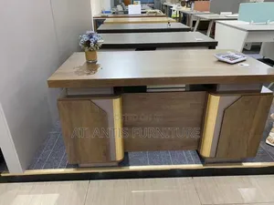 Breed High-Quality Office Desk
