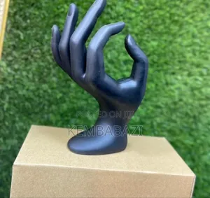 Finger Rings Display