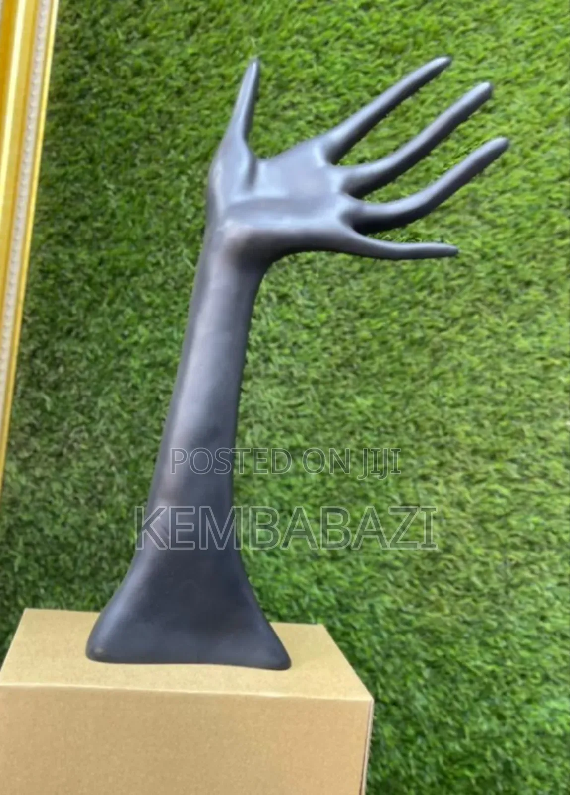 Jewelry Hand Display