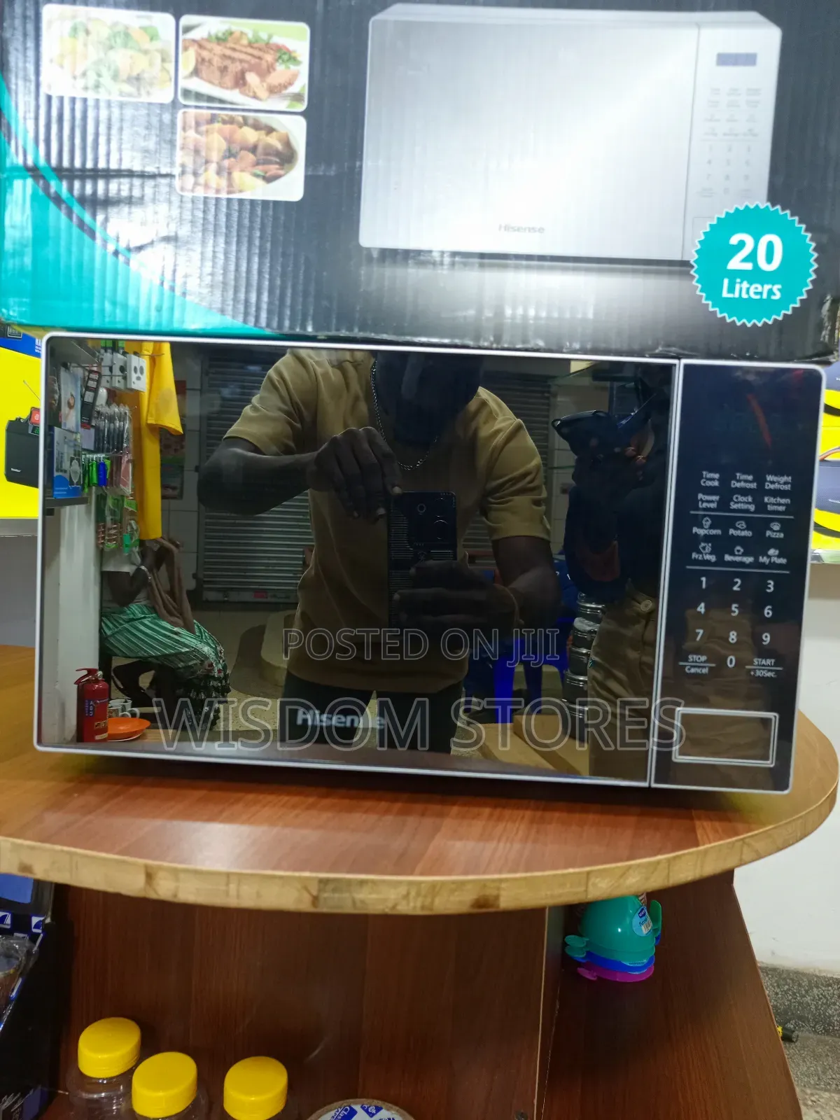 Hisense 20l Microwave Oven.