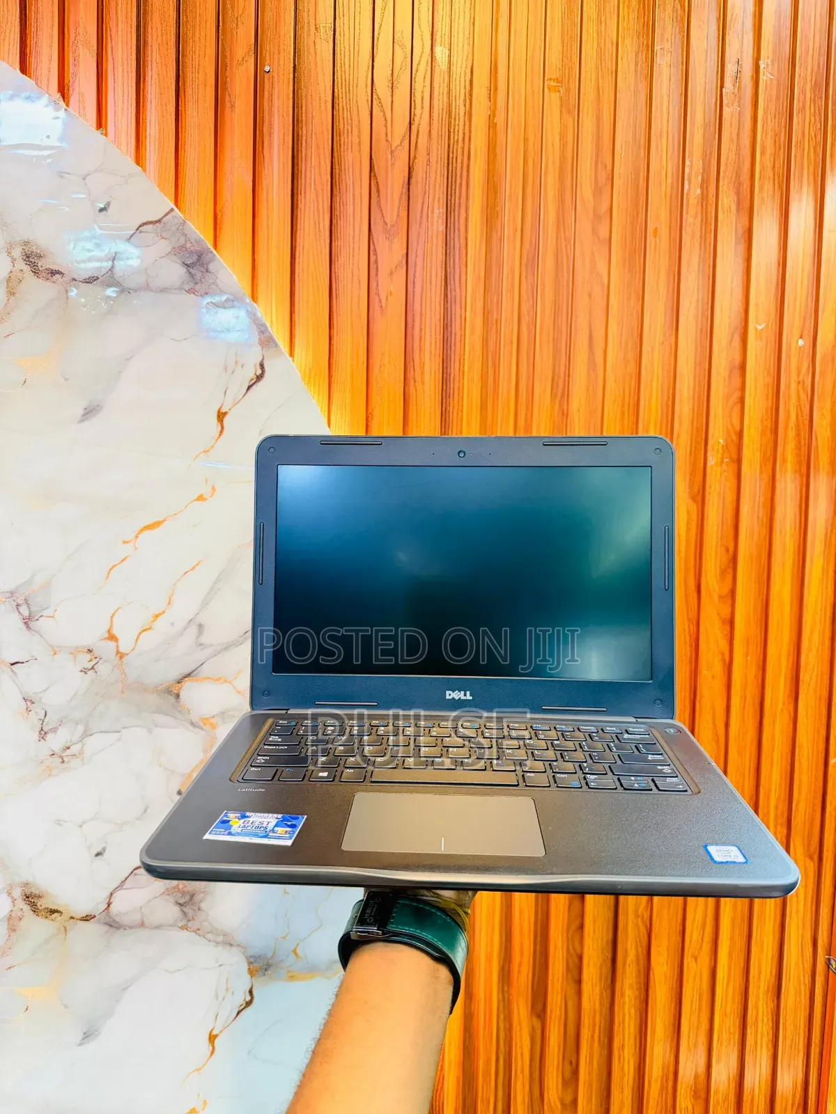Laptop Dell Latitude 13 3380 8GB Intel Core i5 SSD 256GB
