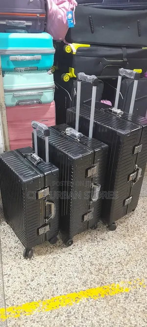 Large Size Lock Suitcase