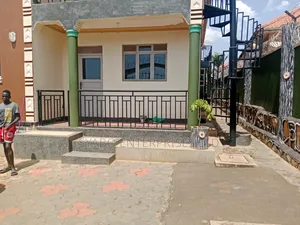 3bdrm Apartment in Nabuti Road, Mukono TC for rent