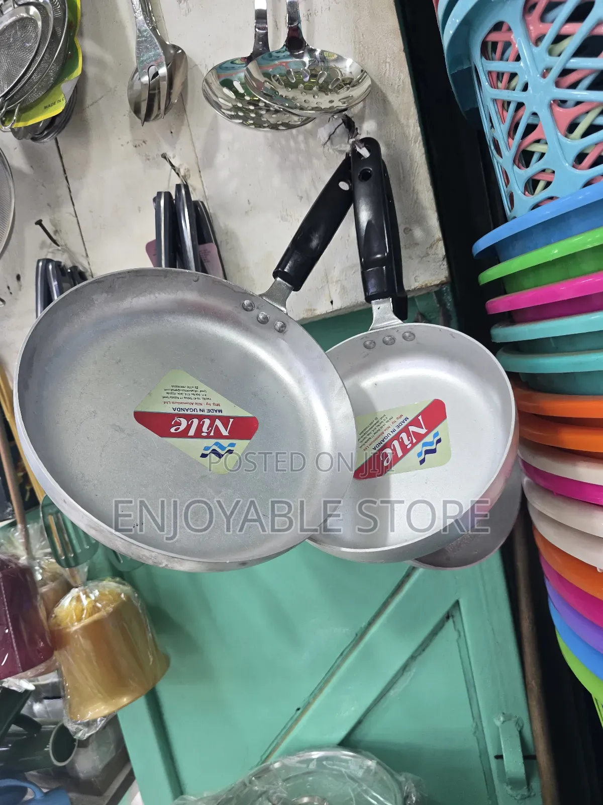 Stainless Frying Pans 1px