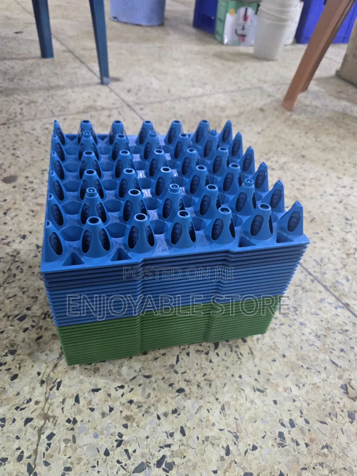 60pcs Plastic Egg Trays