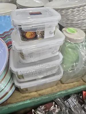 Sealed Storage Food Containers 4pcs