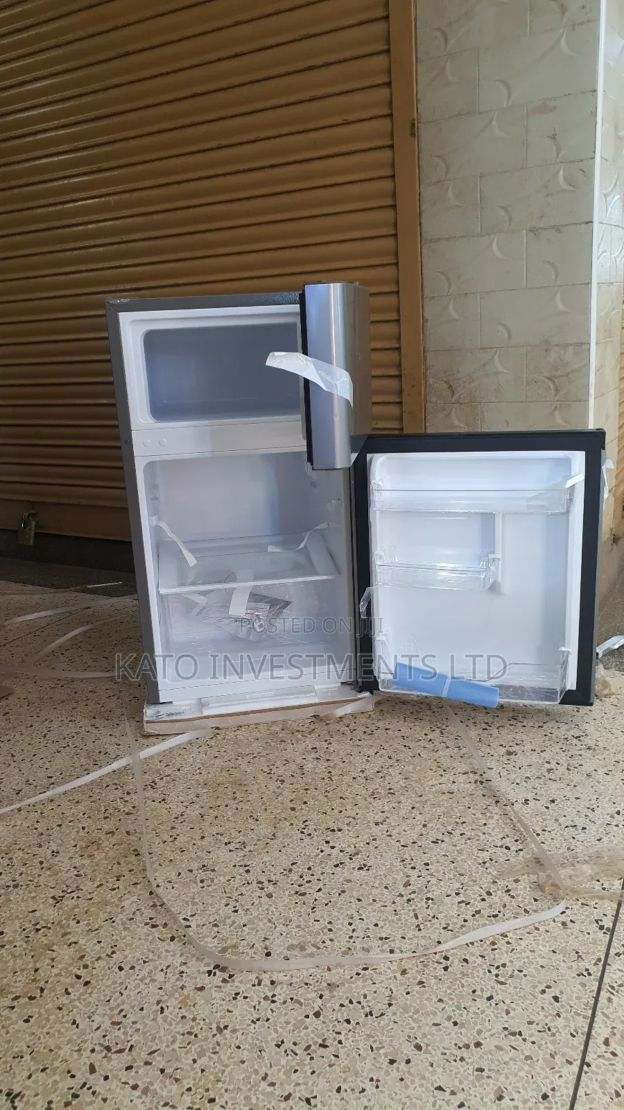 Hisense 120litrs Double Door Fridge