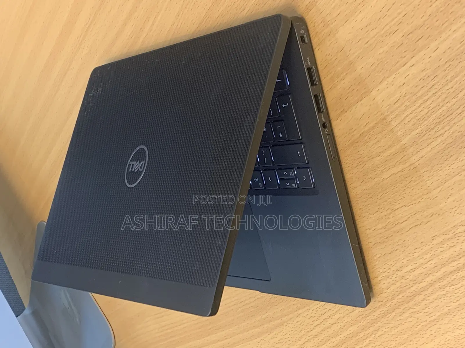 Laptop Dell Latitude 7300 8GB Intel Core i5 SSD 256GB
