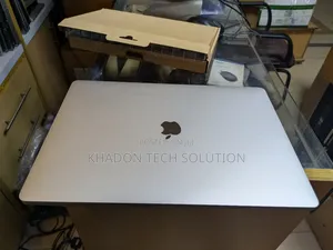 Laptop Apple MacBook Pro 2019 64GB Intel Core i9 SSD 1T