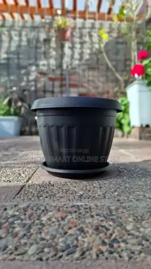 Polythene Plastic Flower Pots Polythene Plastic Flower Pots