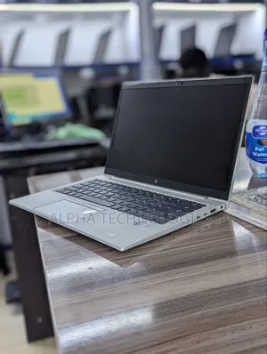 Laptop HP EliteBook 840 G7 8GB Intel Core i5 SSD 256GB