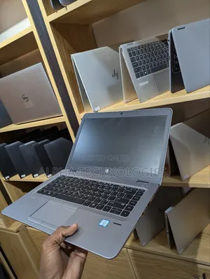 Laptop HP EliteBook 840 G3 8GB Intel Core i5 SSD 256GB