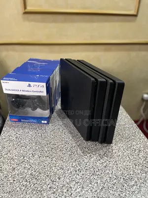 Ps4 Slim Consoles 1080p 2 Pads Uk Used