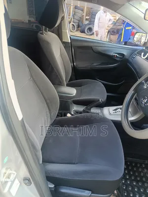 Toyota Corolla Fielder 2015 Silver