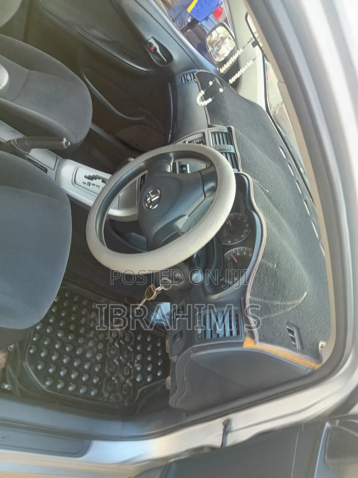 Toyota Corolla Fielder 2015 Silver