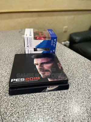 Ps4 Slim Console 500gb Clean 2 Pads Unchipped