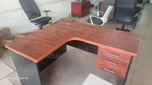 Small Executive Table 140cm