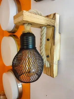 Classy Wall Lamp Holder With A Rope Design