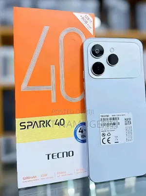 New Tecno Spark 40 128 GB Silver
