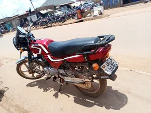 Boss Hoss BH3 2021 Red