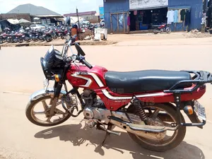 Boss Hoss BH3 2021 Red