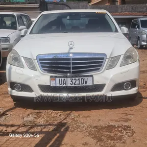 Mercedes-Benz E300 2011 White