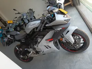 New CFMoto 650NK 2025 White