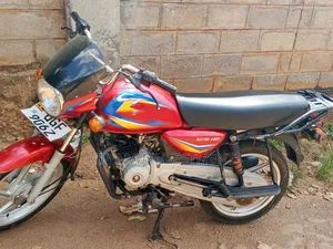 Bajaj Boxer 125 2020 Red