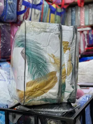 Honey G. 10pcs Duvets