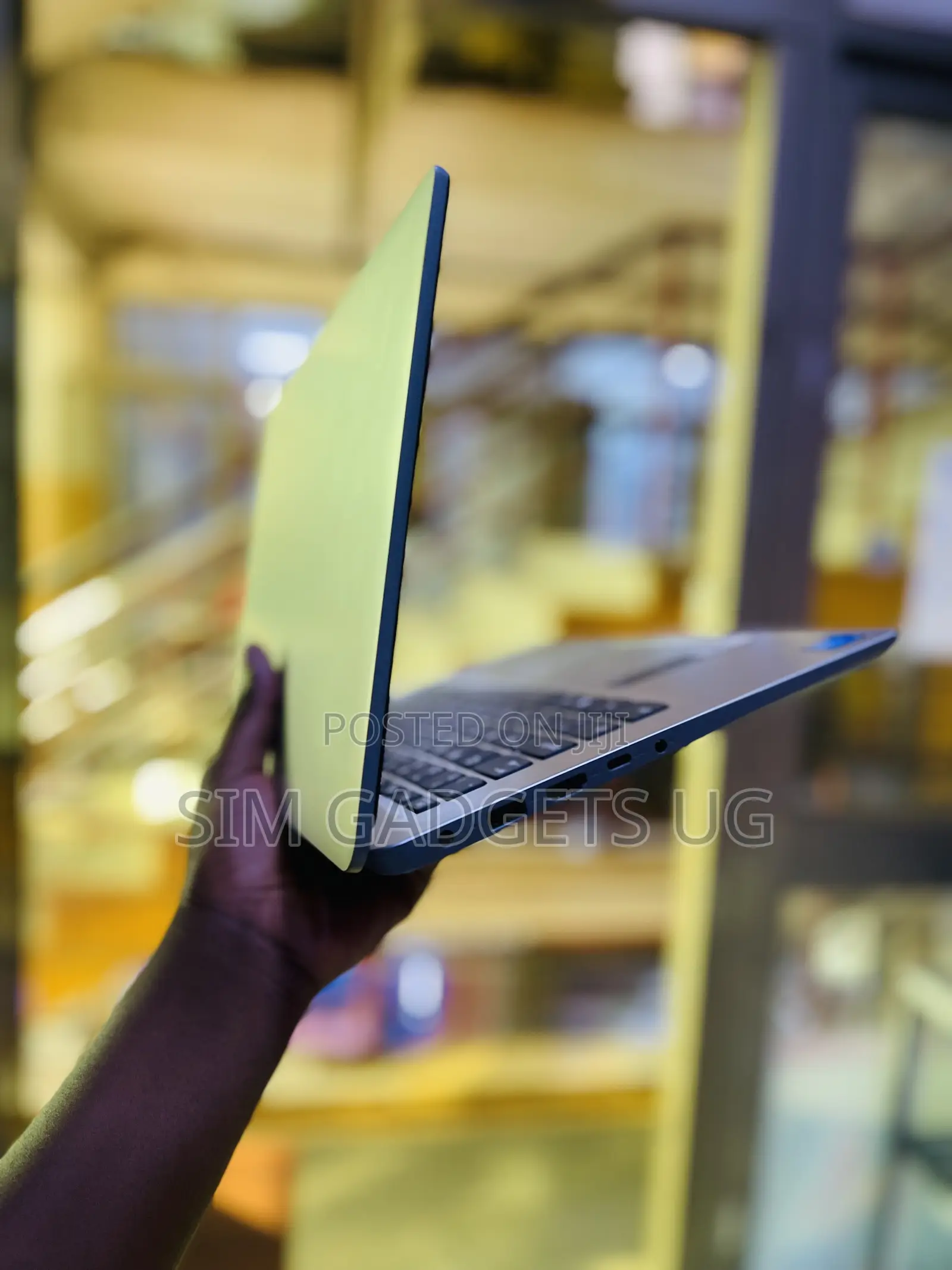 Laptop Lenovo IdeaPad 1 4GB Intel Celeron SSD 256GB