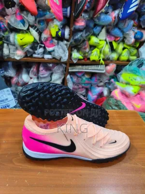 Nike Phantom Gx Ii Pro Turf Soccer Shoes