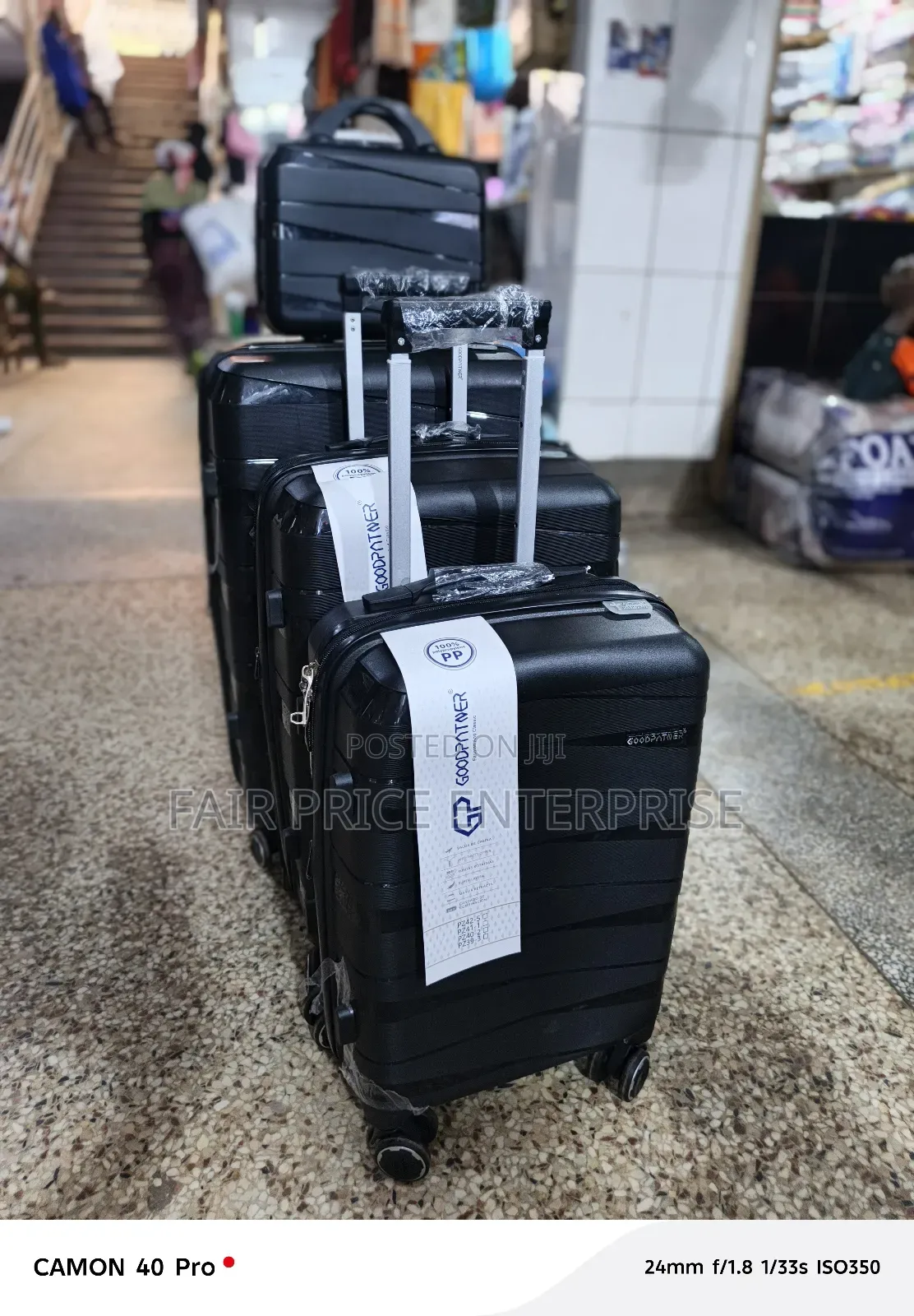 Executive Rubber Plastic Suitcases. 4pcs