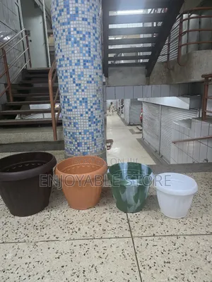 Static Plastic Flower Pots Plastic Flower Pots