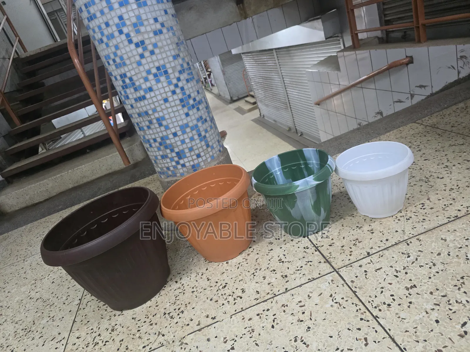 Static Plastic Flower Pots Plastic Flower Pots