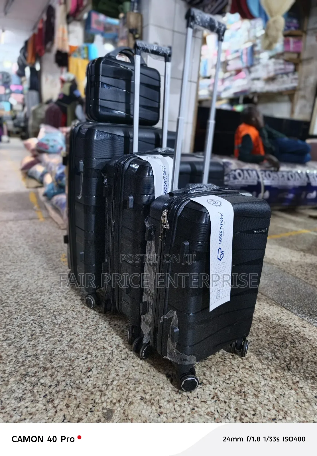 Executive Rubber Plastic Suitcases in 4pcs. Black Color