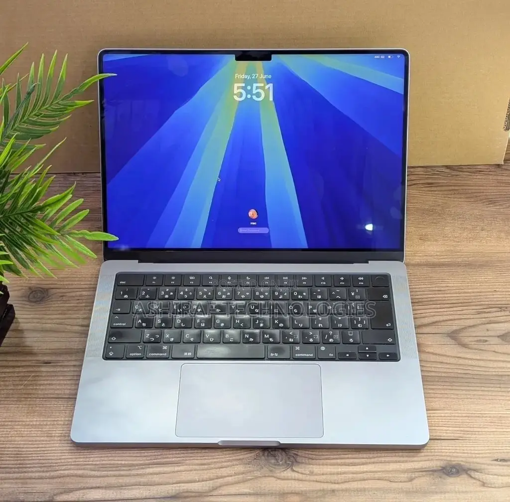 Laptop Apple MacBook Pro M1 16GB Apple M1 Pro SSD 512GB