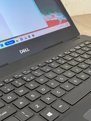 Laptop Dell Latitude 3490 8GB Intel Core i5 SSD 256GB