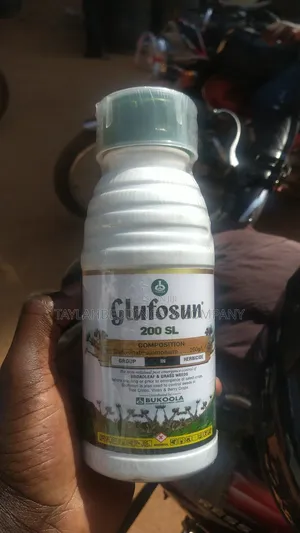 Glufosum 200 Sl Is a Pre Emergence Herbicide for Control of Weed 500ml
