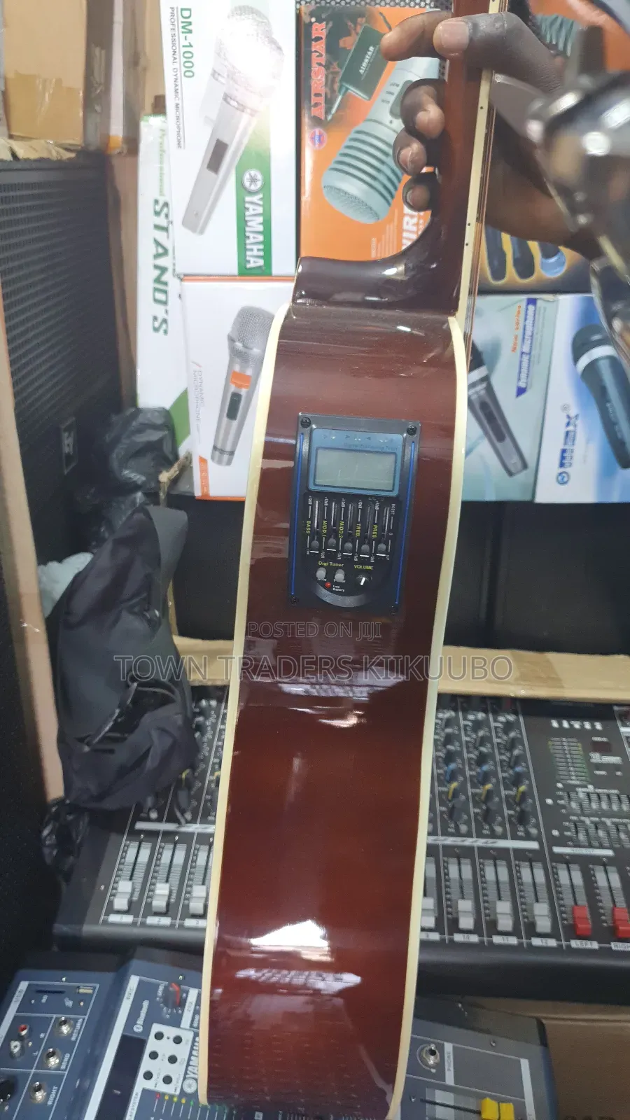 Acoustic Guitar