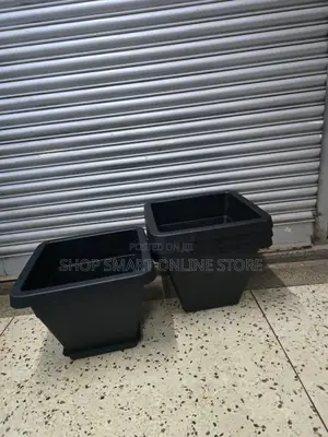 Black Tech Plastic Flower Pots Plastic Flower Pots