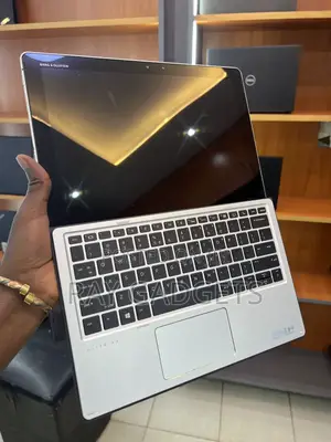 New Laptop HP EliteBook X2 1012 G2 8GB Intel Core i7 SSD 256GB