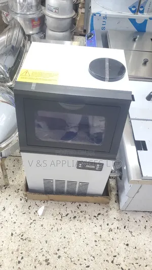 Commercial Ice Maker