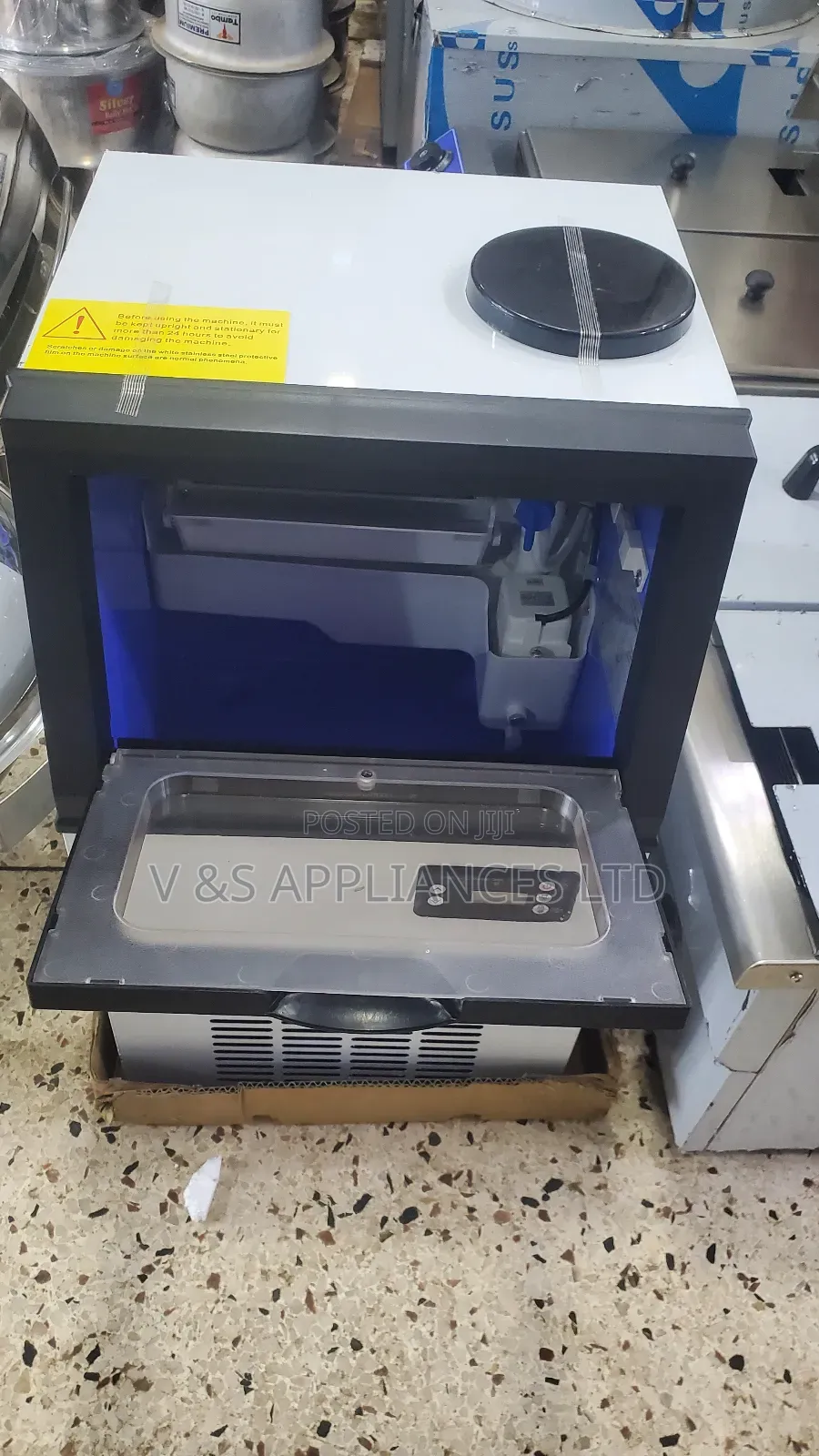 Commercial Ice Maker