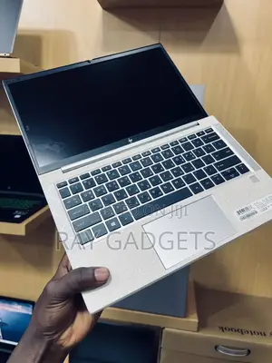 New Laptop HP EliteBook 840 G8 8GB Intel Core i7 SSD 256GB