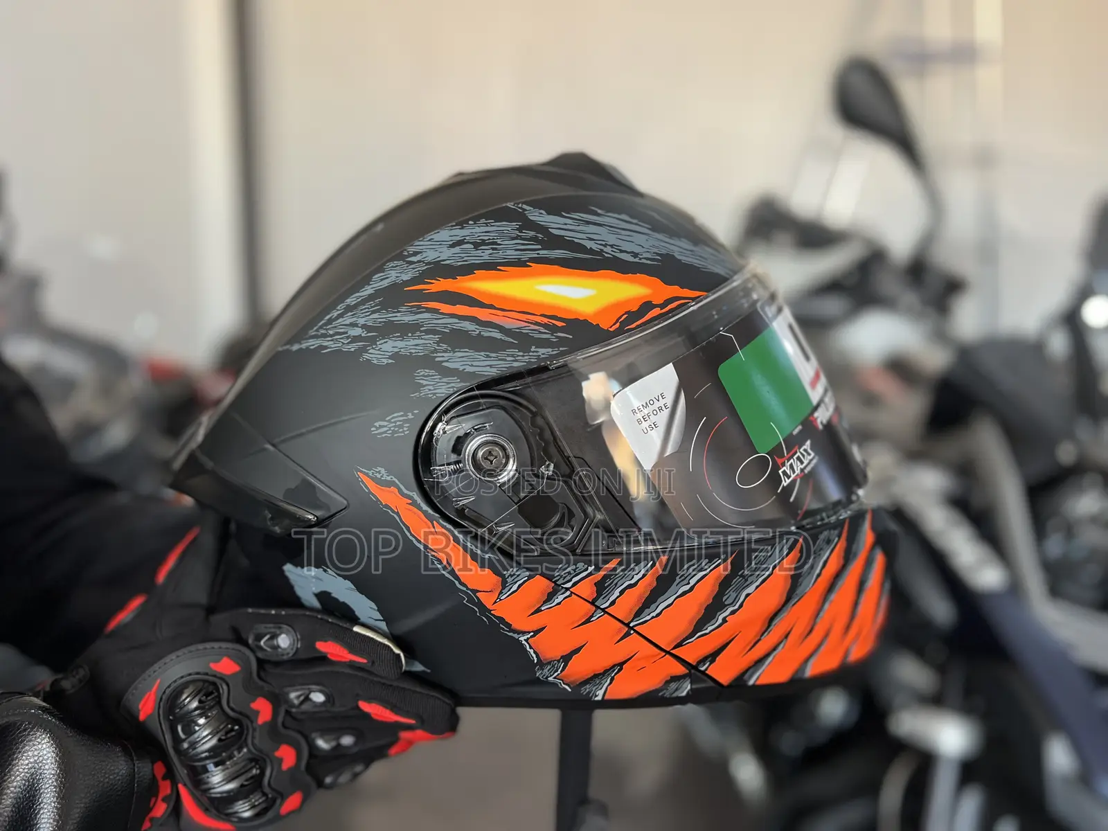 Ibk 218 Helmet