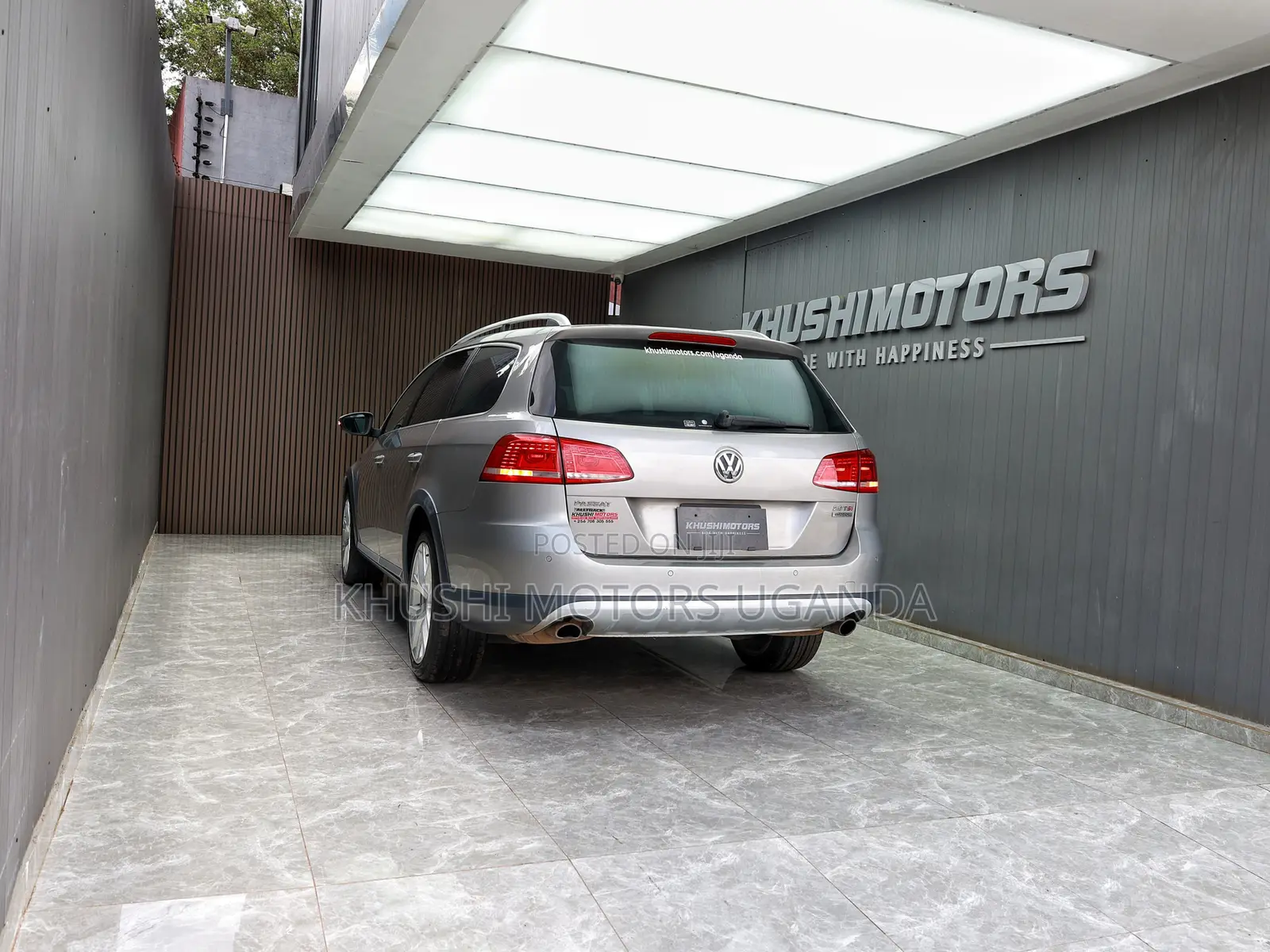 Volkswagen Passat 2012 Silver