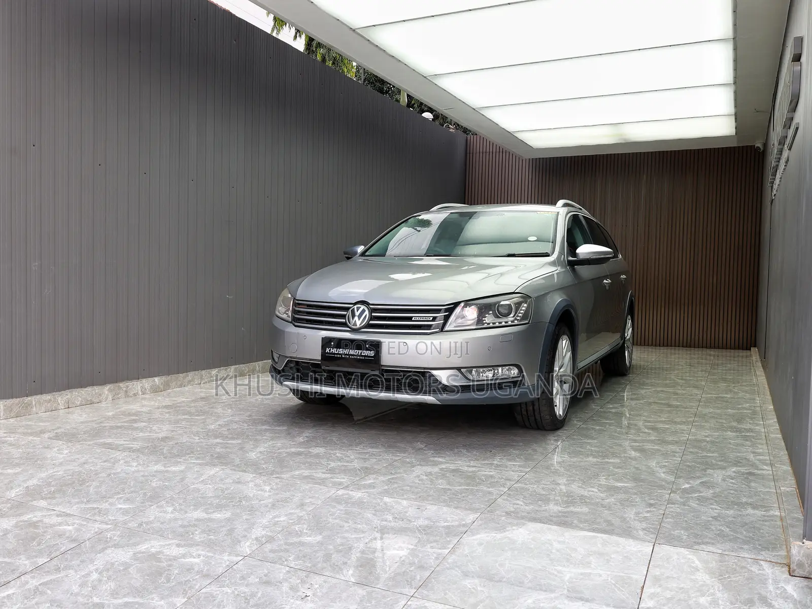 Volkswagen Passat 2012 Silver